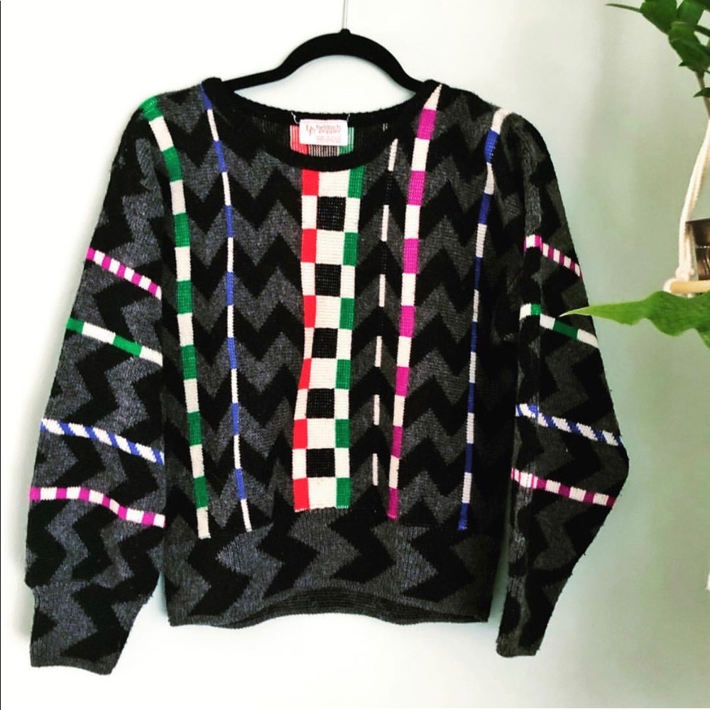 Vintage 80’s 90’s Geometric Patterned Sweater